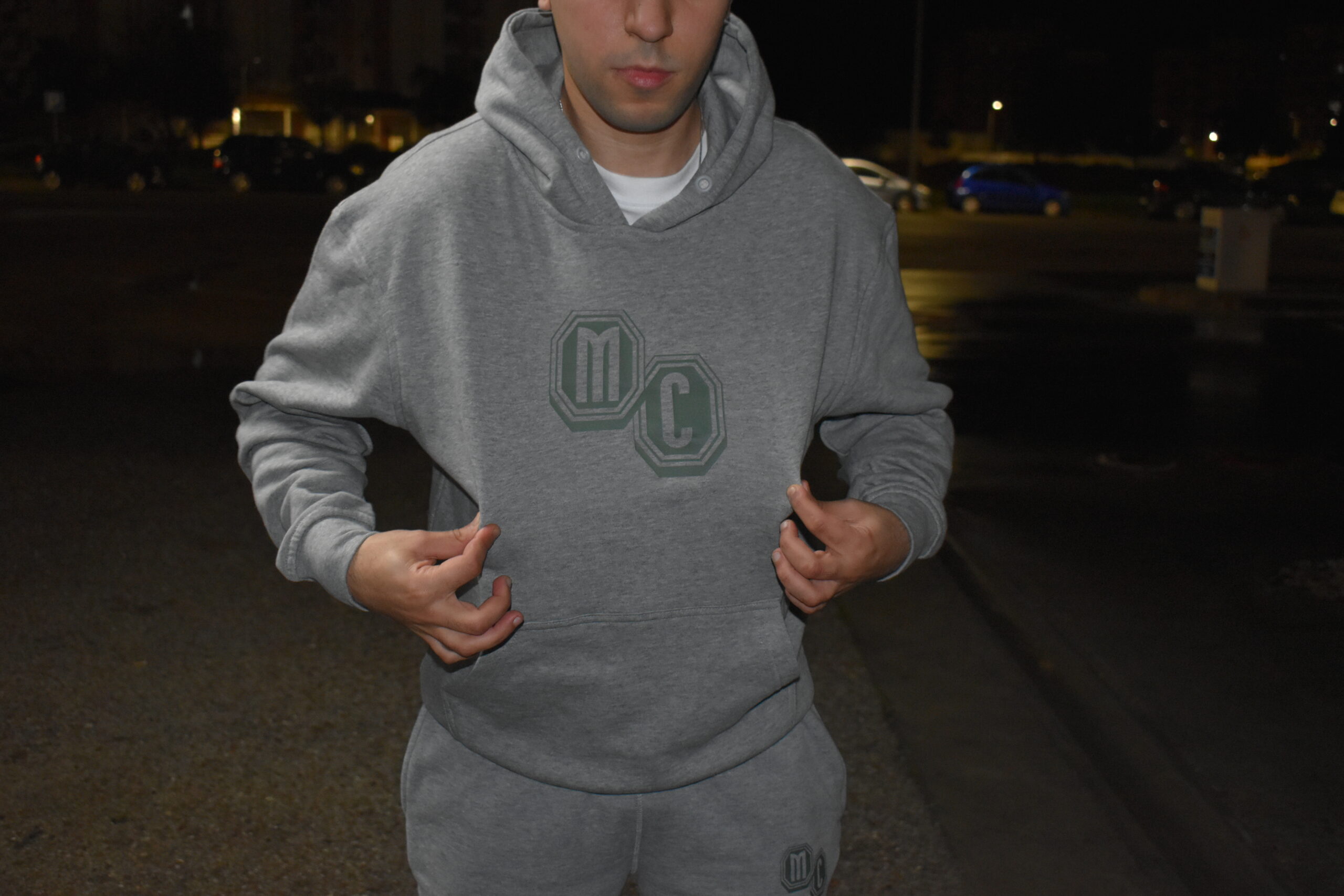 FOLLOW ME TRACKSUIT