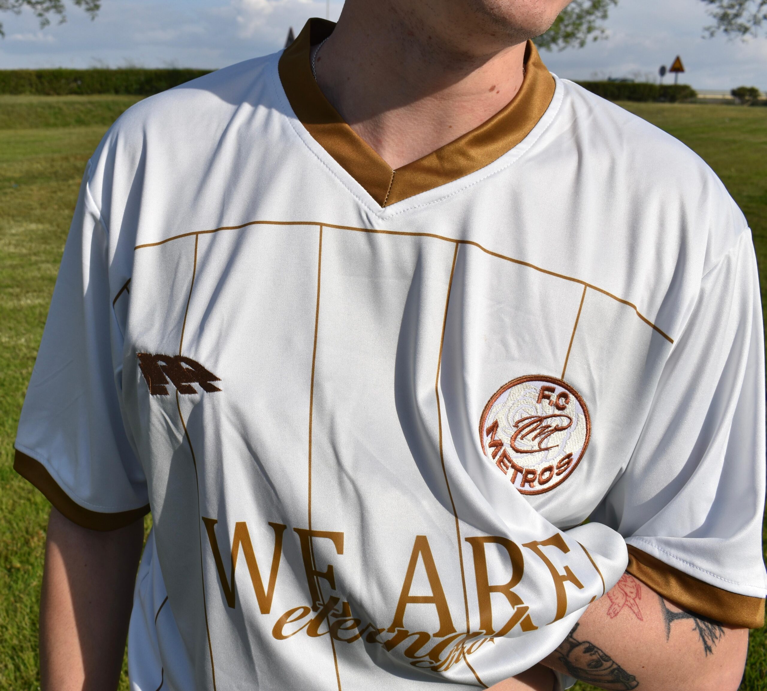 RETRO FOOTBALL BEIGE